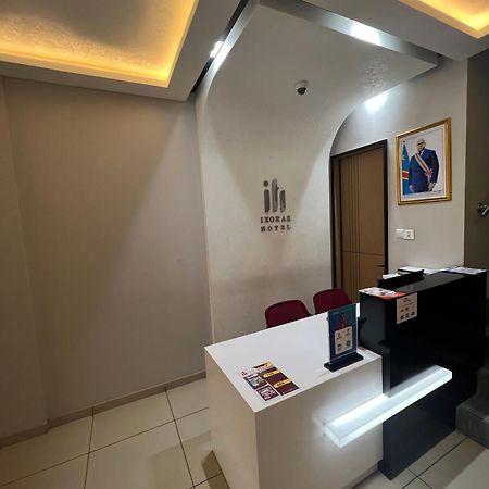 קינשאסה Ixoras Hotel Victoire מראה חיצוני תמונה